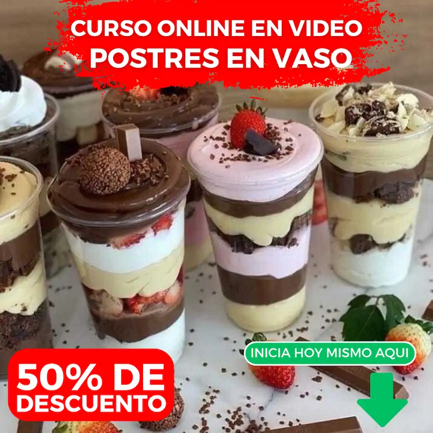 Vasos de postre con chocolate y toppings para calcular su precio